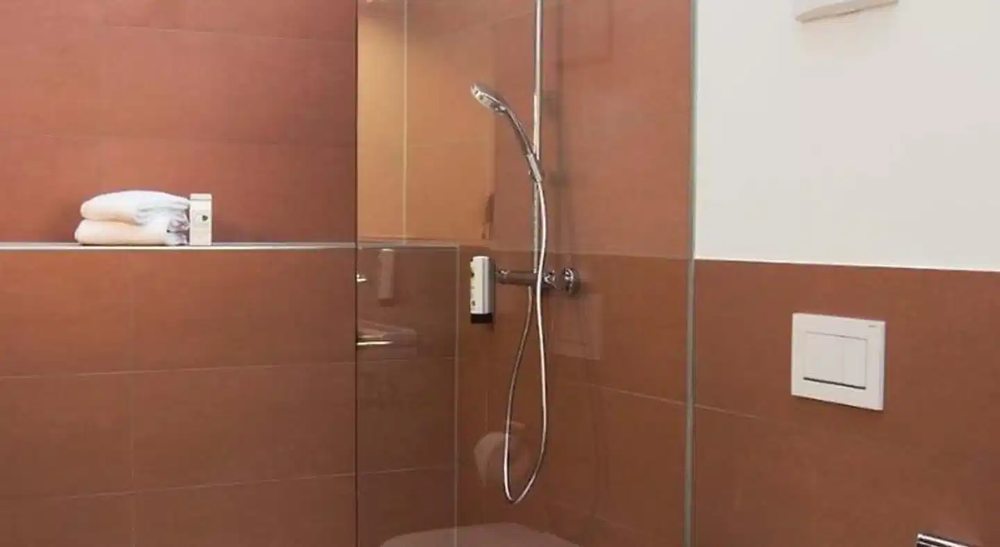 SEEGER Living Premium Downtown Badezimmer