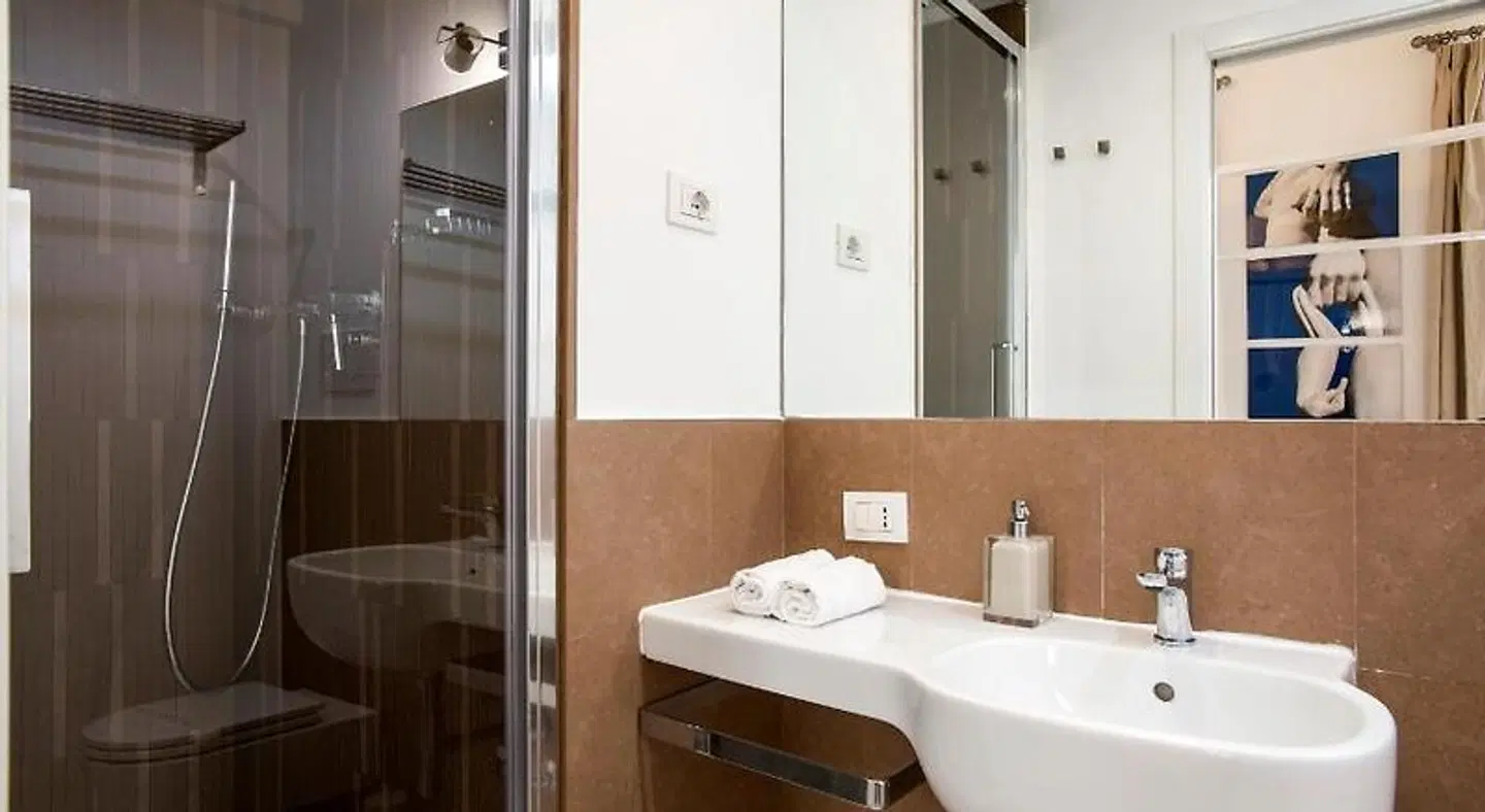 Residenza Pantheon Roma Badezimmer