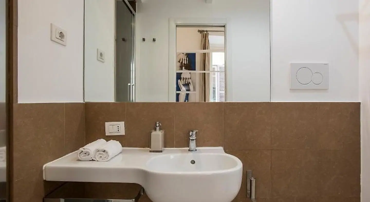 Residenza Pantheon Roma Badezimmer