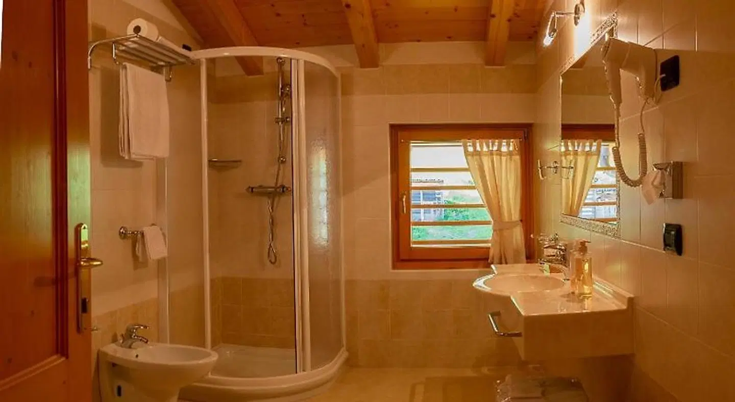 Hotel Garnì Sant'Antonio Badezimmer
