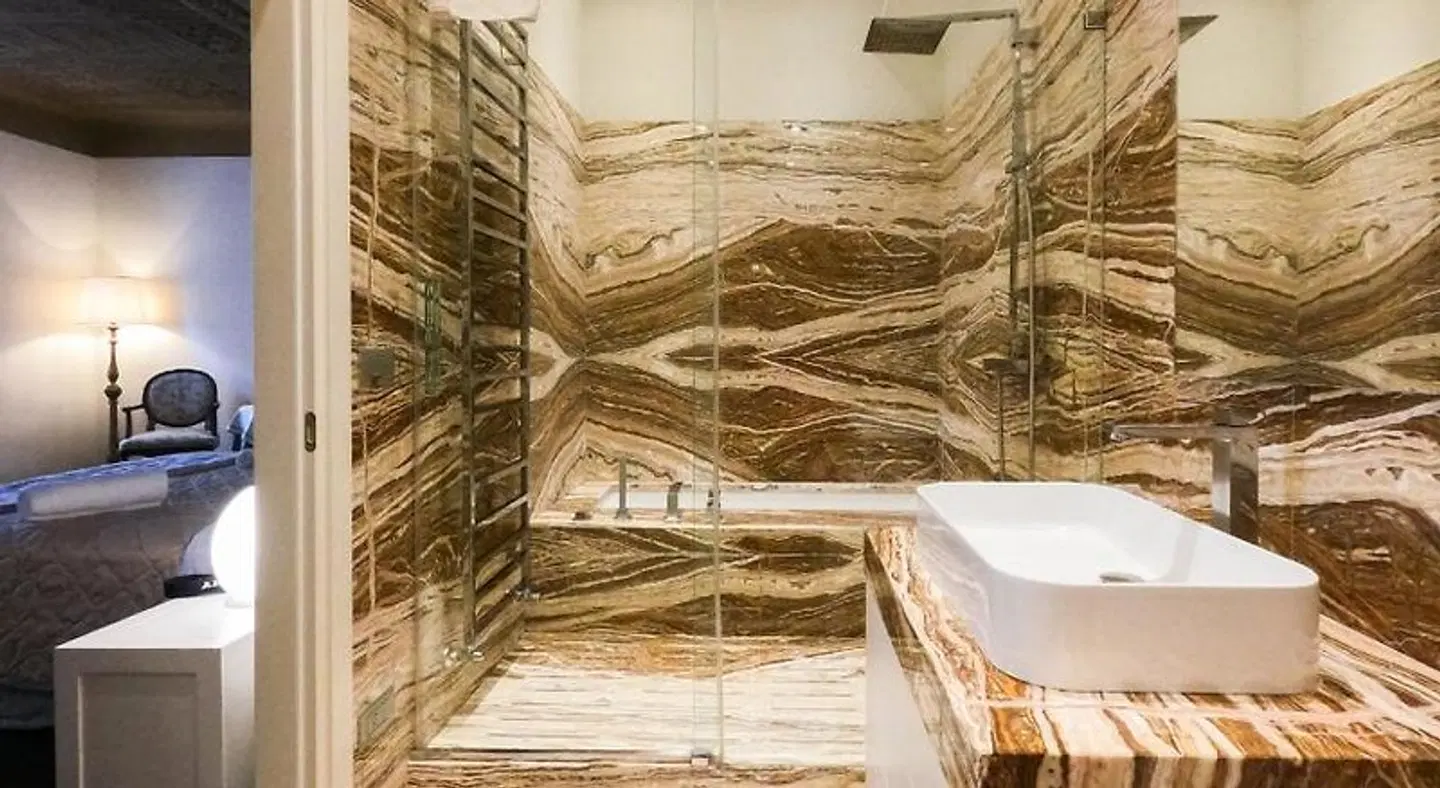 Relais La Torre Badezimmer