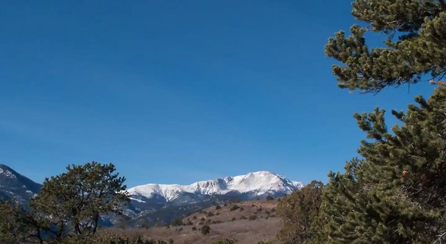 Holiday Inn Express & Suites Colorado Springs Central Landschaft