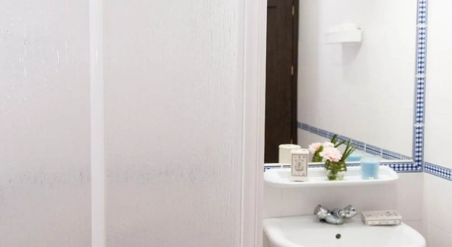 Apartamentos Conil Alquila Badezimmer