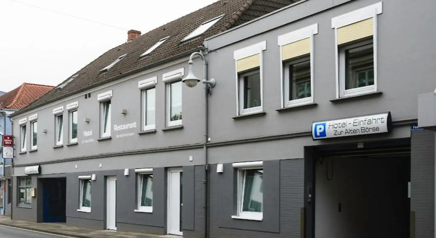 Zur alten Börse EXTERIOR