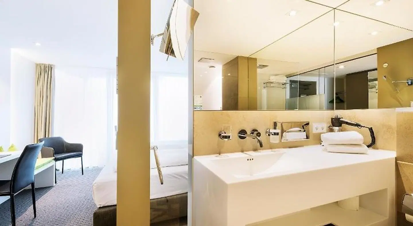 HGS³ Konzept-Hotel Badezimmer