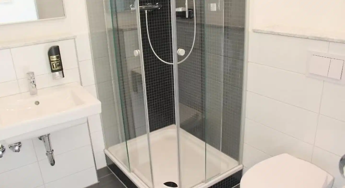 Gasthaus Schiff Badezimmer