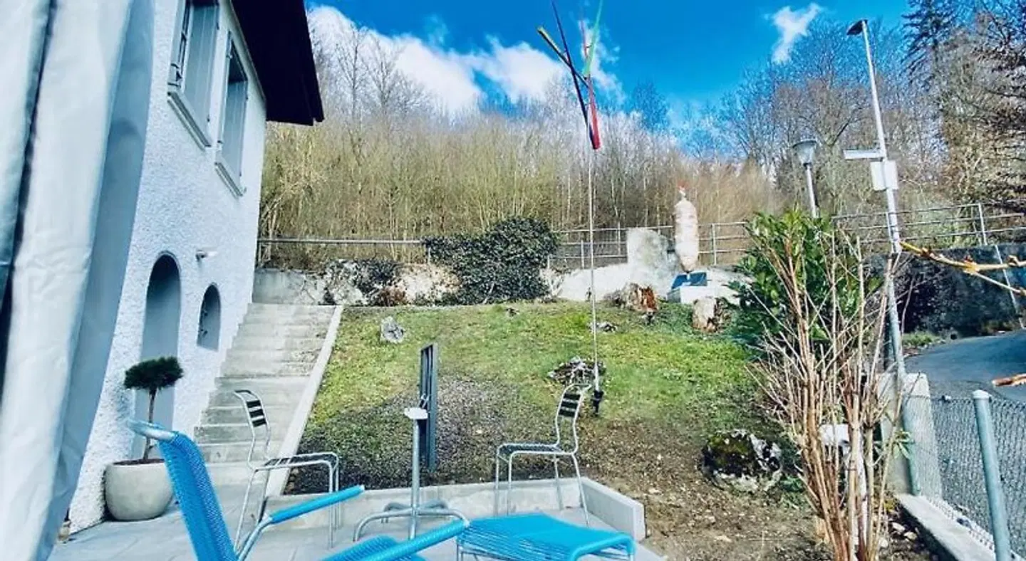 Bed and Breakfast Olten OUTDOOR_POOL