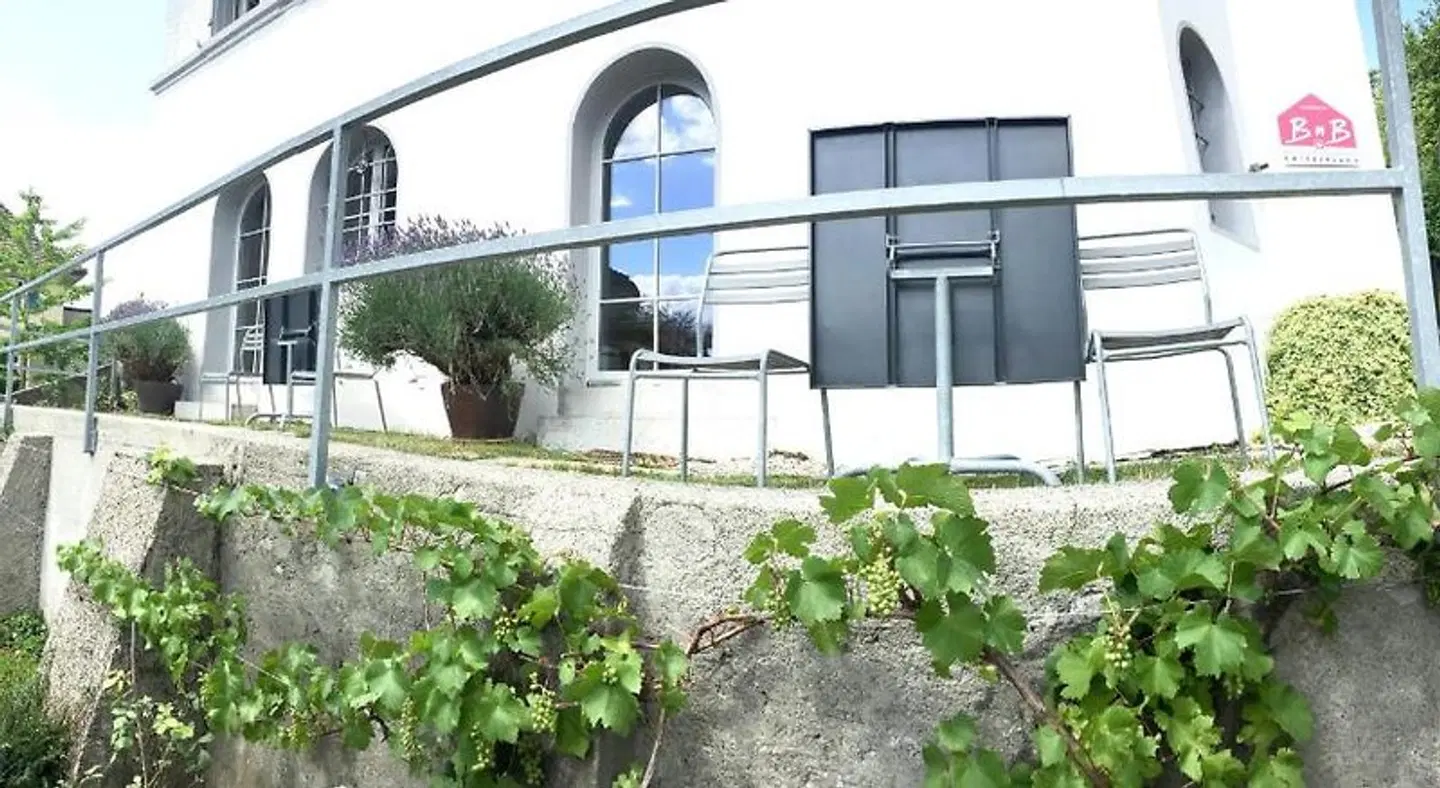Bed and Breakfast Olten EXTERIOR