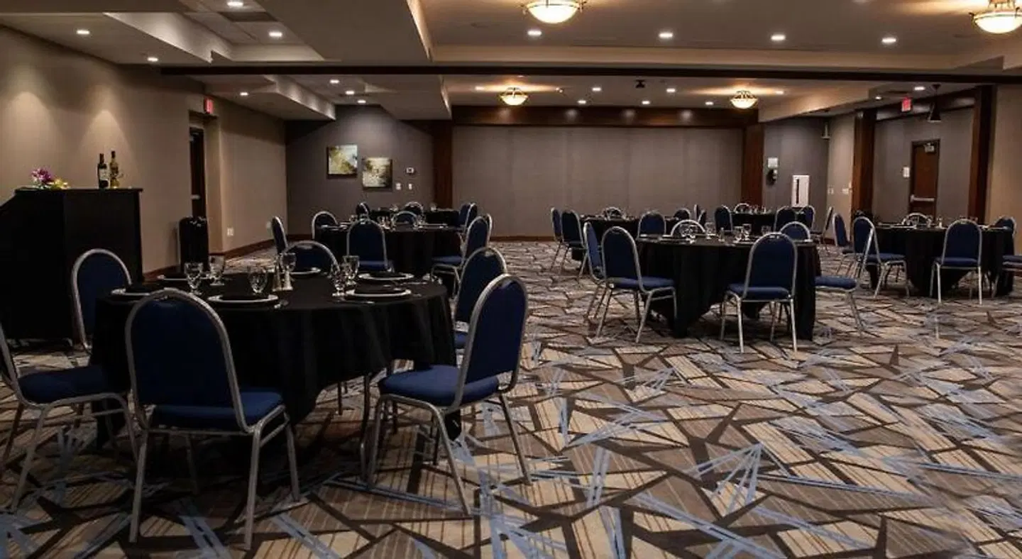 DoubleTree by Hilton Omaha Southwest Konferenz