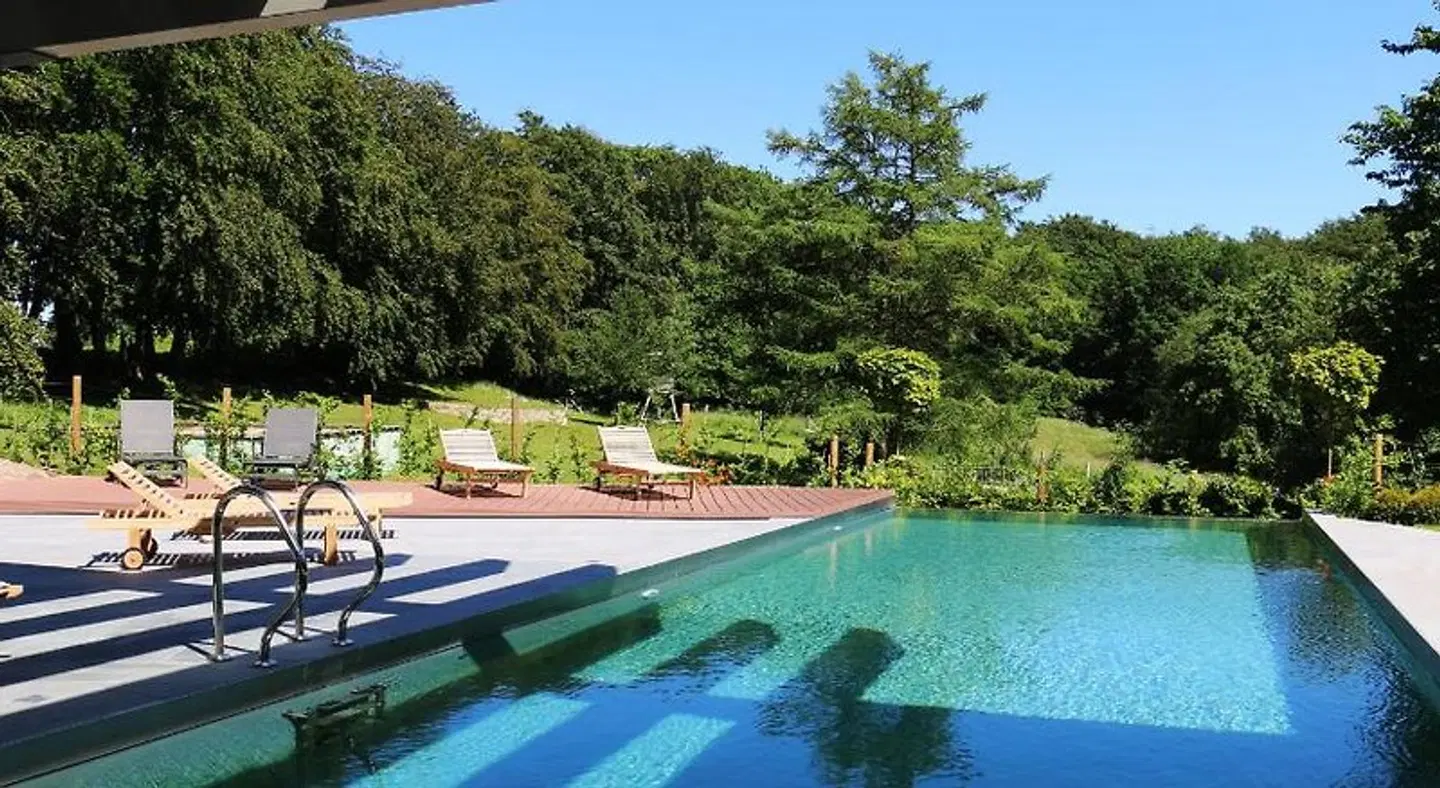 Schloss Ranzow OUTDOOR_POOL