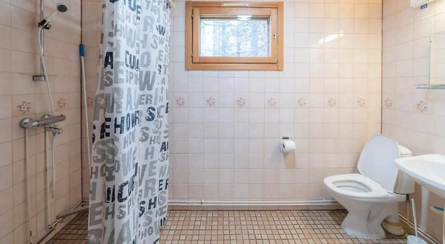 Ukonjärven Holiday Village Badezimmer