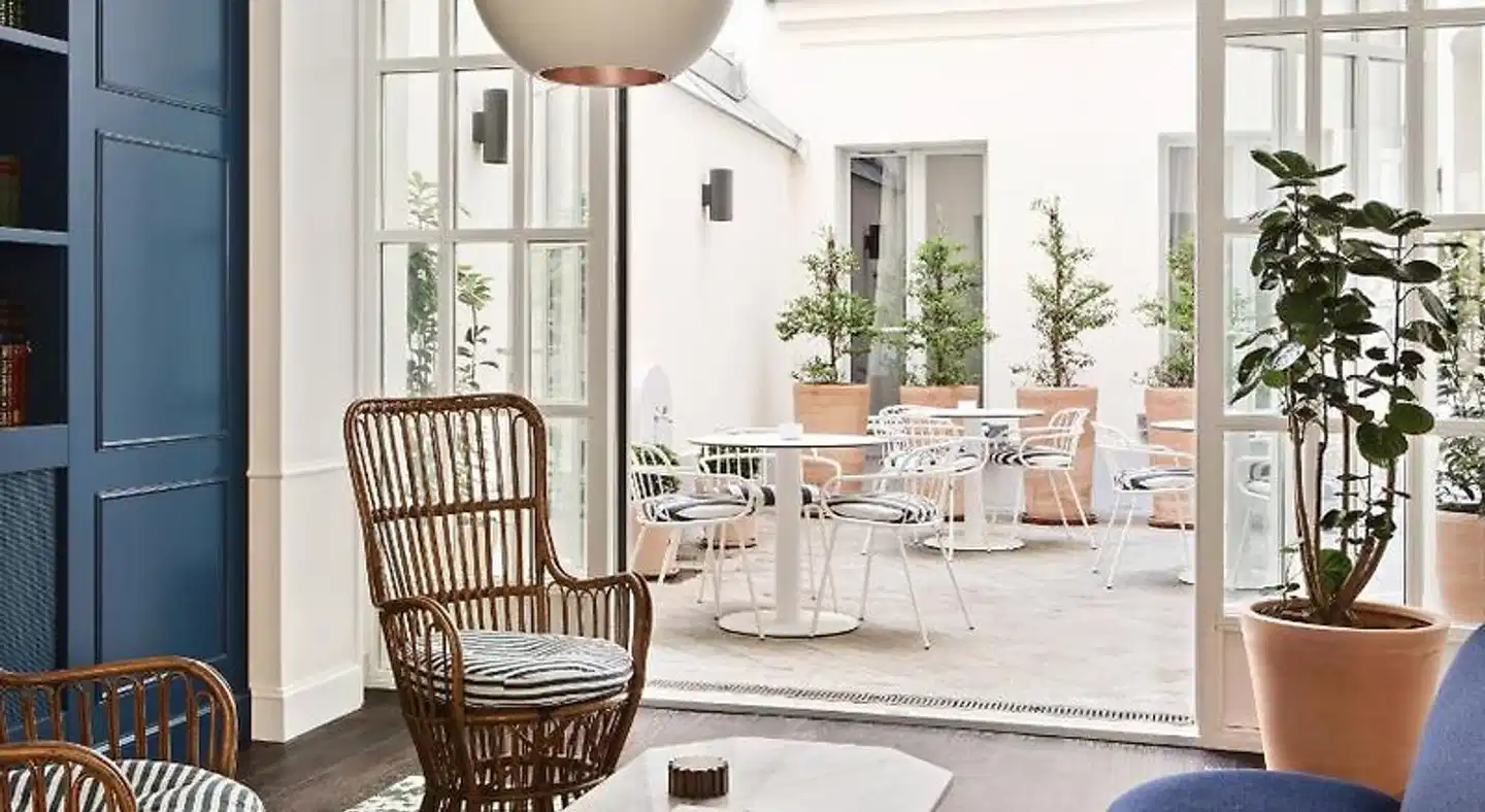 Newhotel Lafayette Lobby