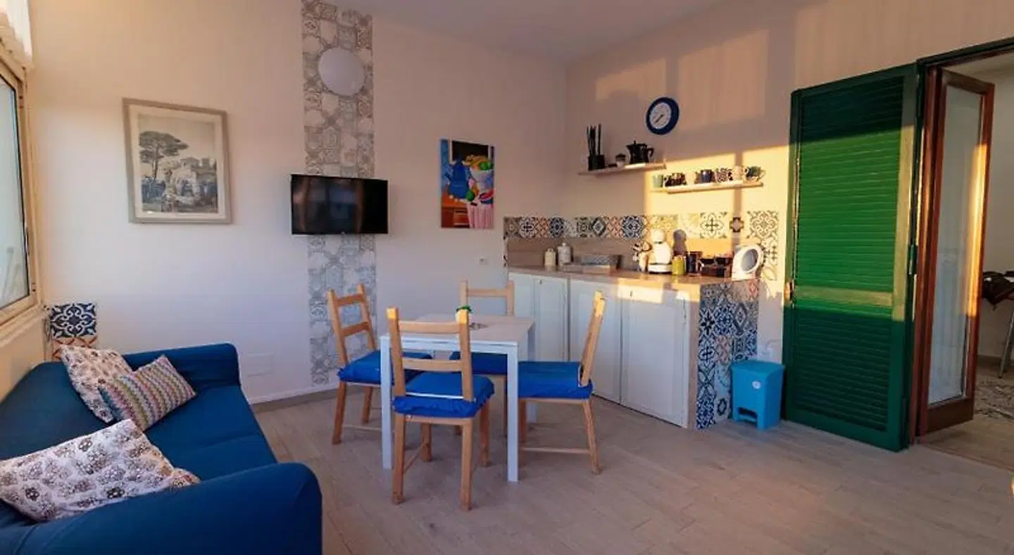 Nolana 86 ROOM_EXAMPLE