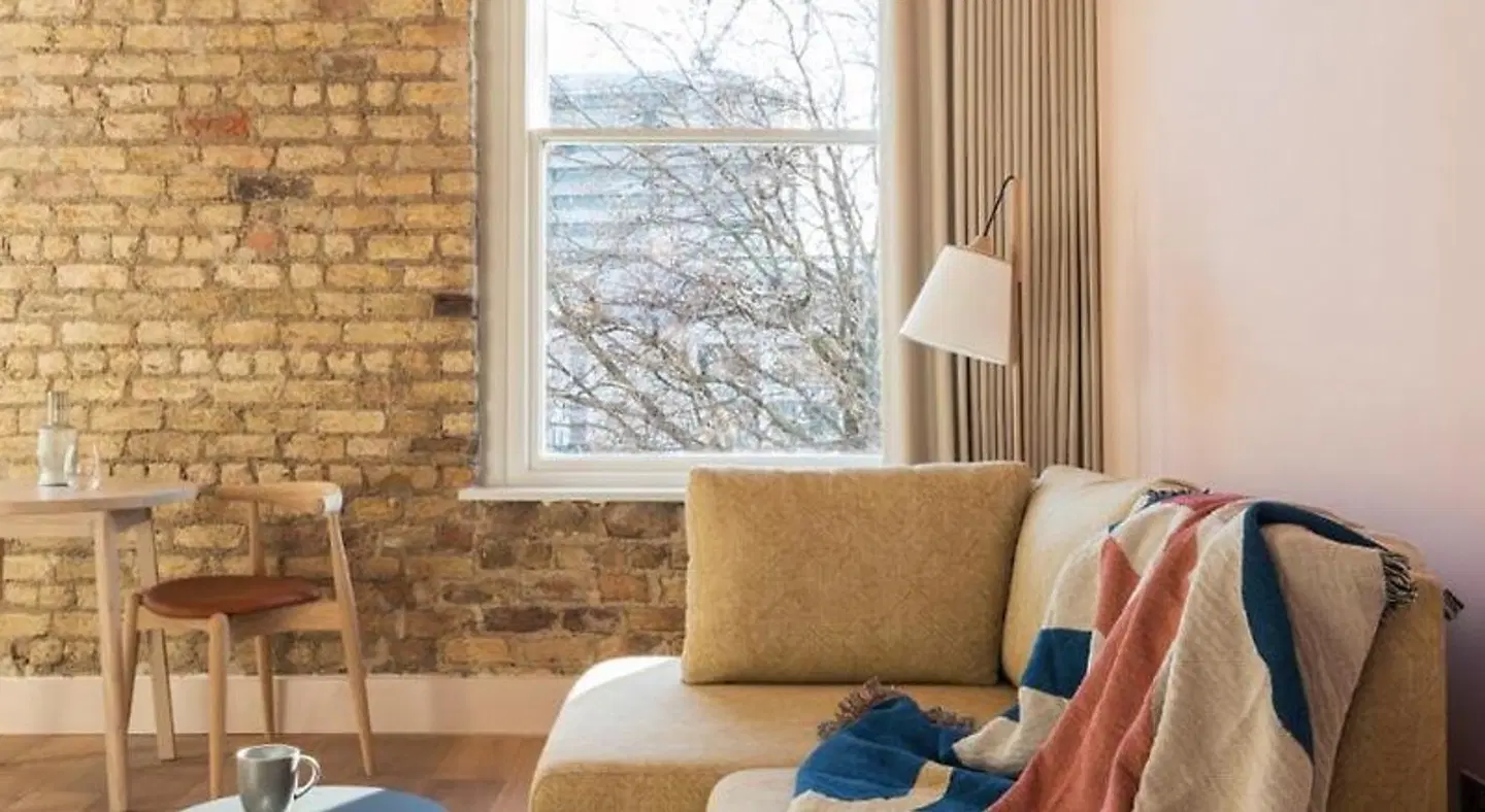 Zanzibar Locke ROOM_EXAMPLE