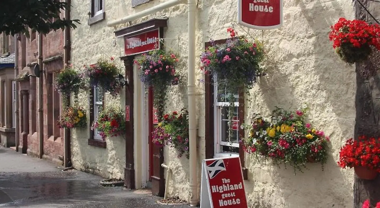 Highland Guest House EXTERIOR