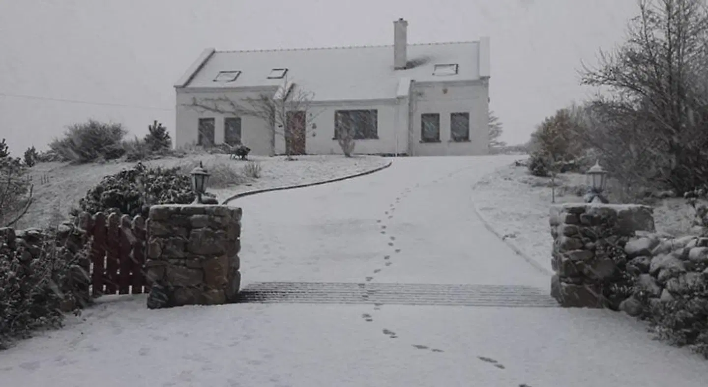 Rossroe Lodge B&B EXTERIOR