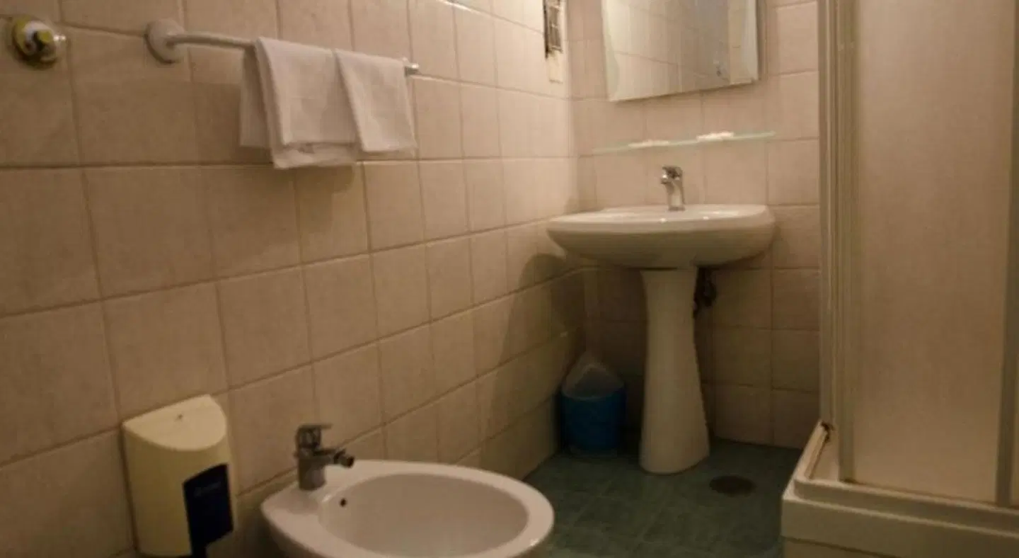 Hotel Cherubini Badezimmer