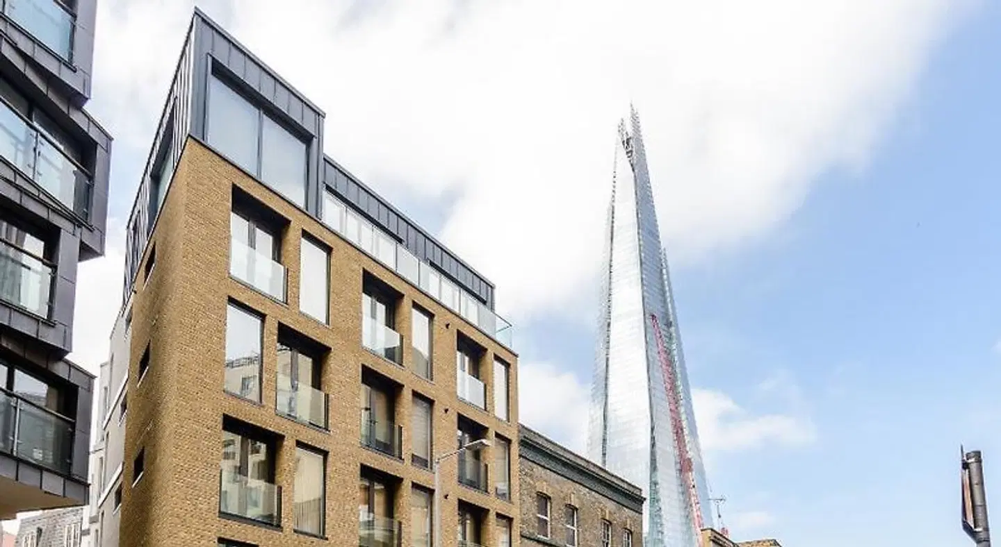 Tooley Street Apartments EXTERIOR