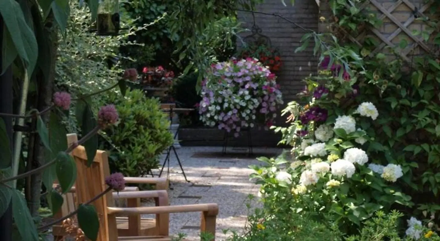 Bed En Breakfast Putten Garten
