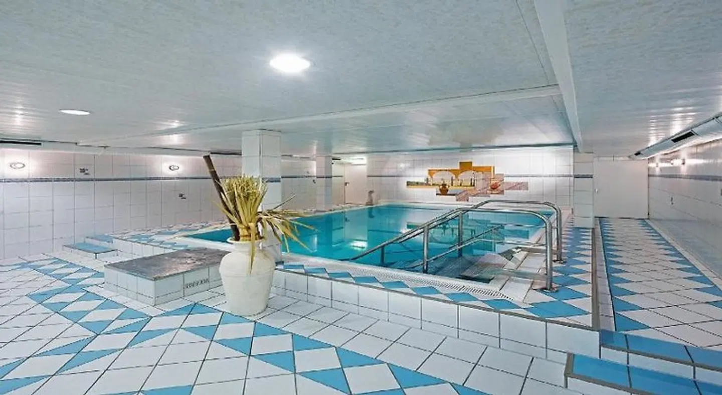 Art Hotel Aachen Hallenbad