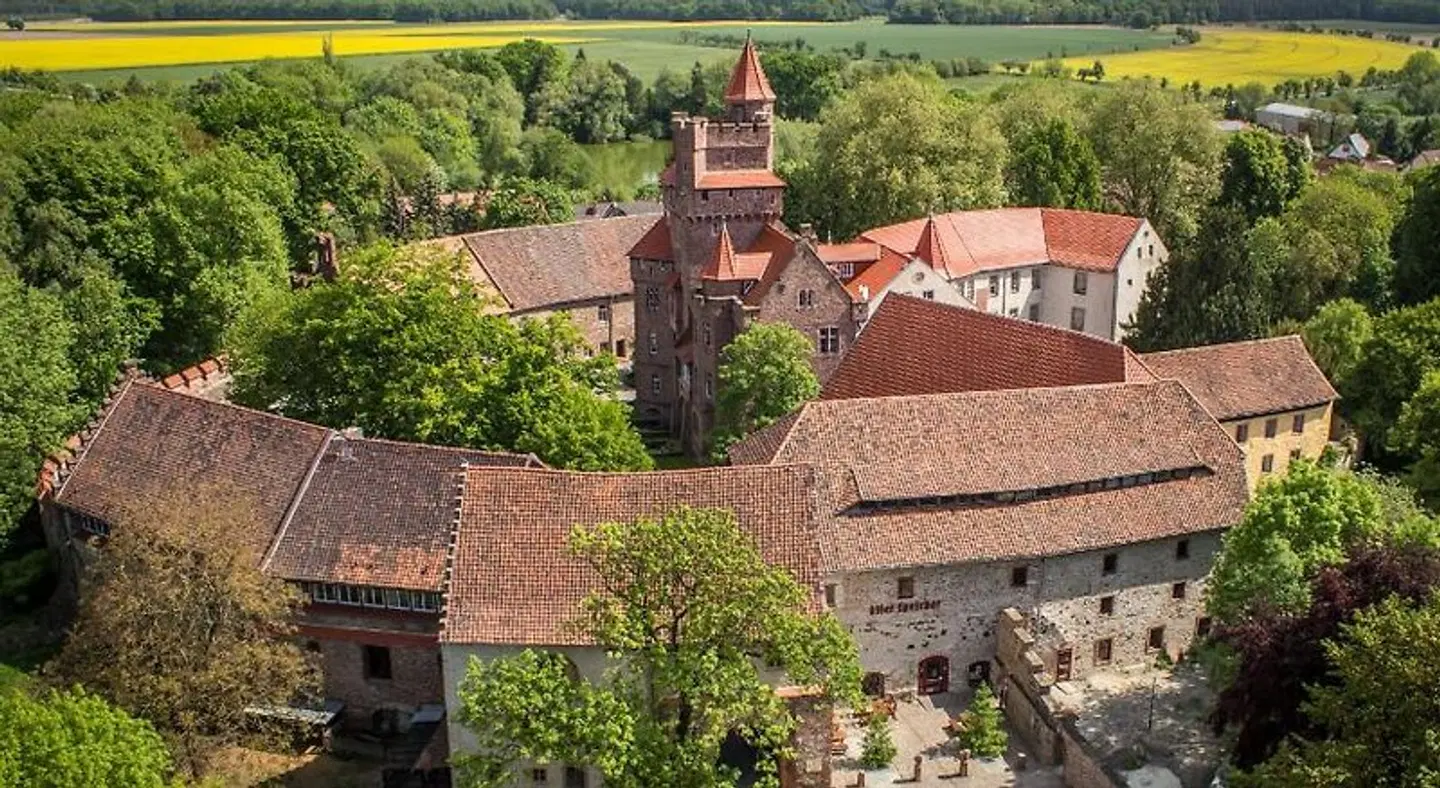 Schloss Altenhausen EXTERIOR