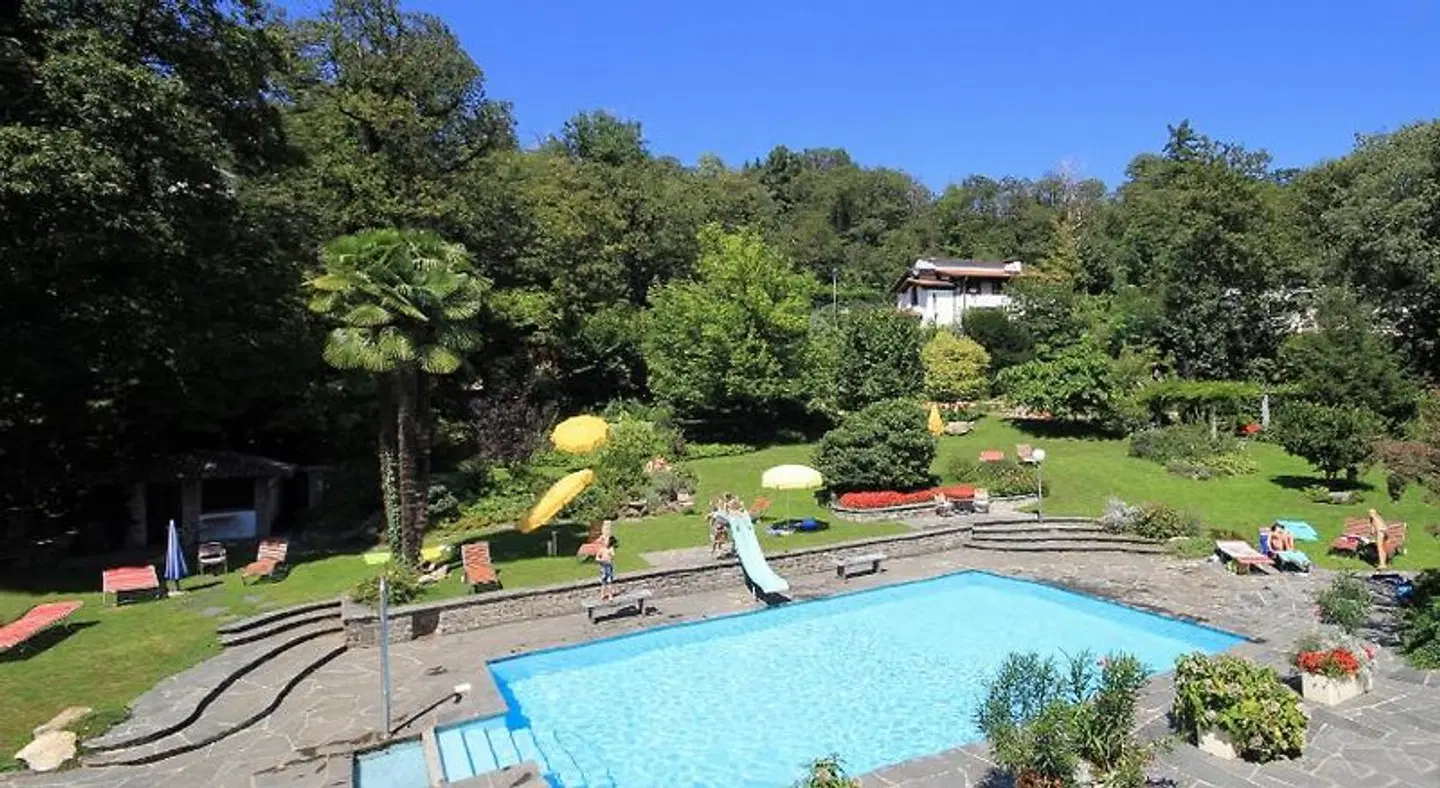 Youth Hostel Lugano Winter OUTDOOR_POOL