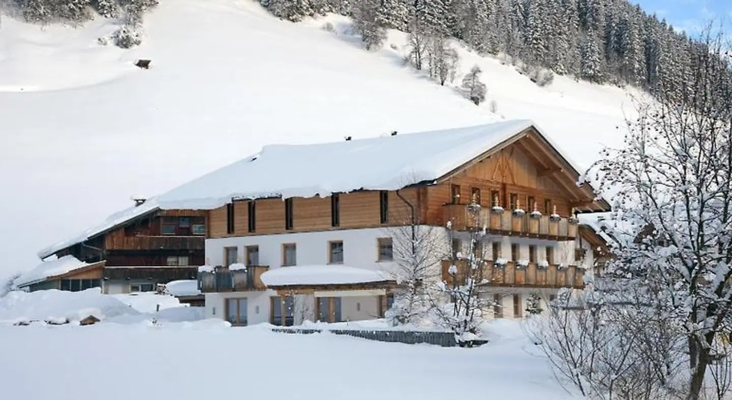 Hotel Alpenfrieden EXTERIOR