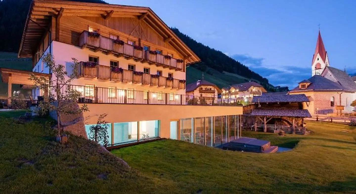 Hotel Alpenfrieden EXTERIOR