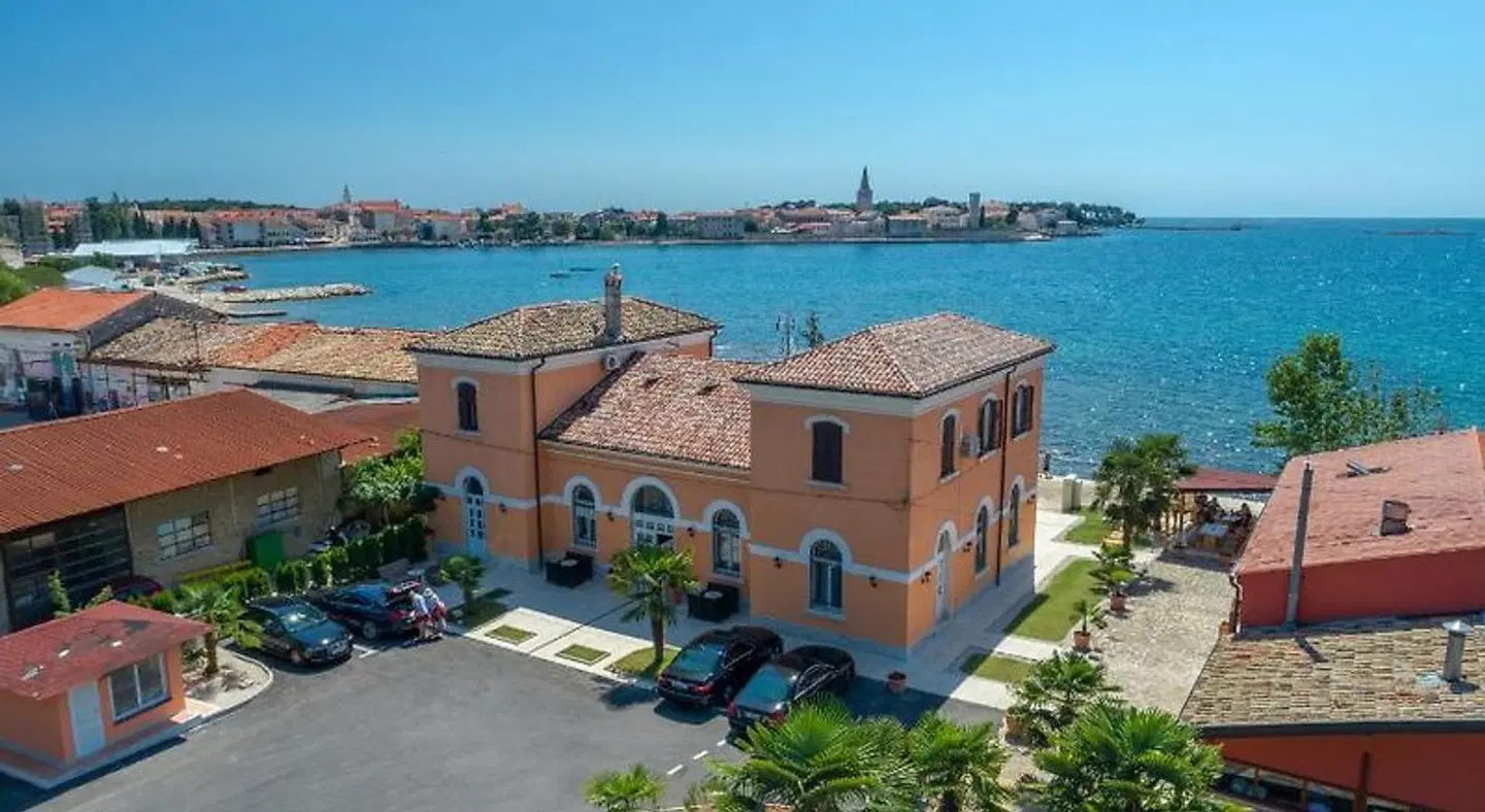 Minella Residence EXTERIOR
