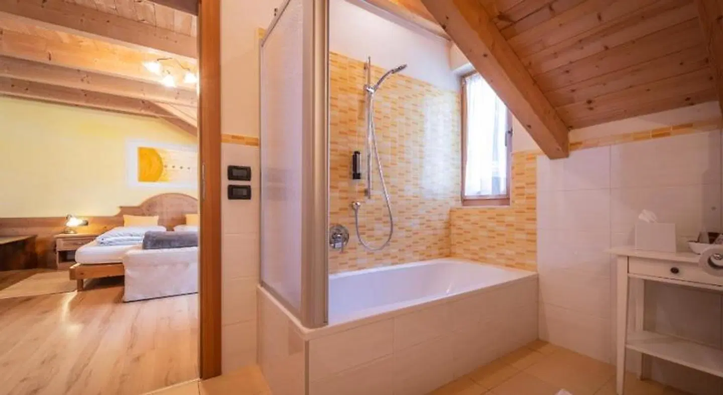 Les Gomines B&B Badezimmer