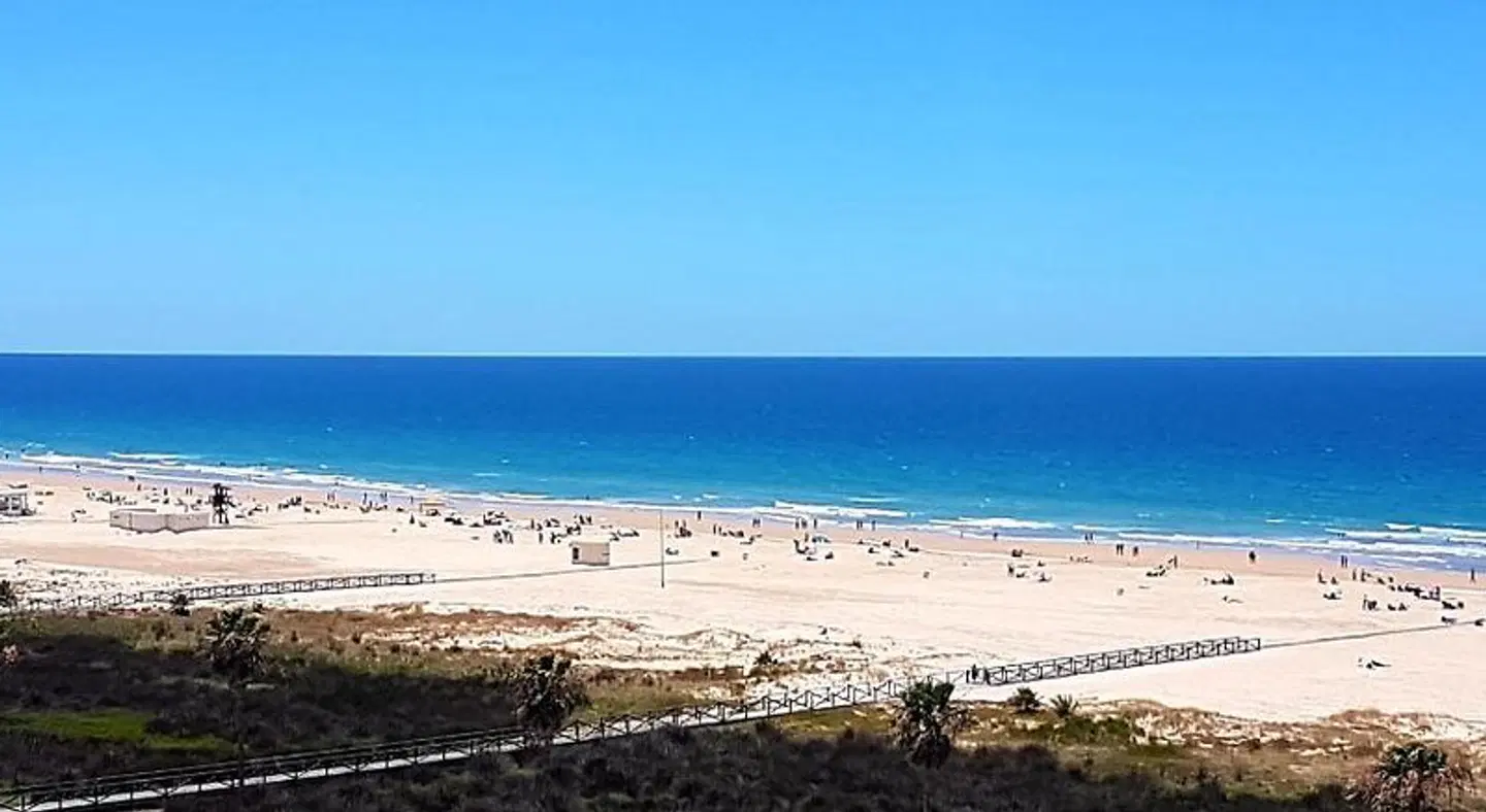Apartamentos El Arrecife Strand
