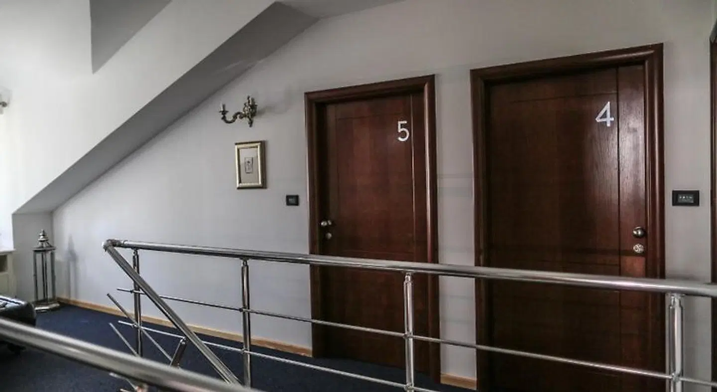 GARNI HOTEL ATRIUM LOUNGE_LOBBY