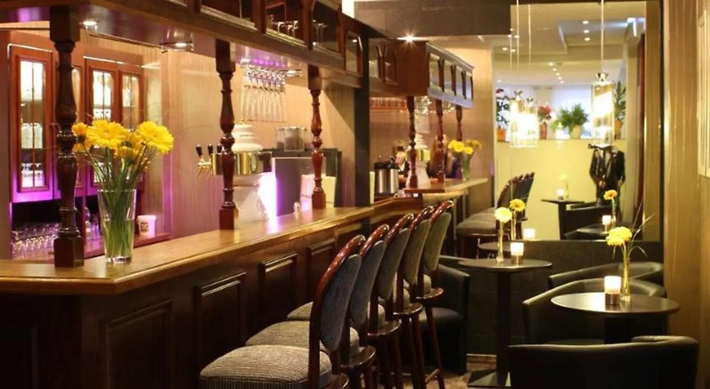 Hotel Eleganz Bar