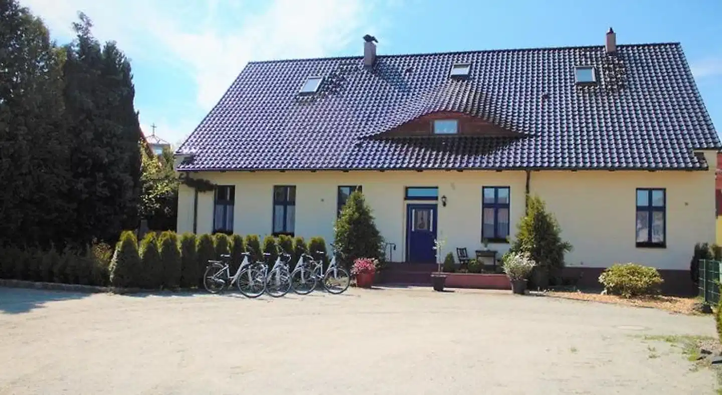 Pension Zum Alten Schulhaus Aussenansicht
