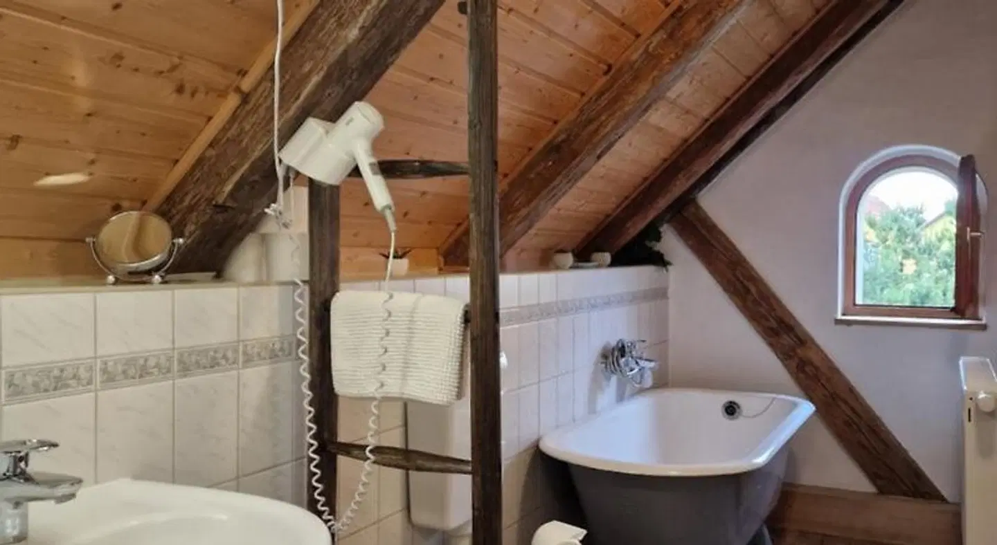 Pension Zum Alten Schulhaus Badezimmer