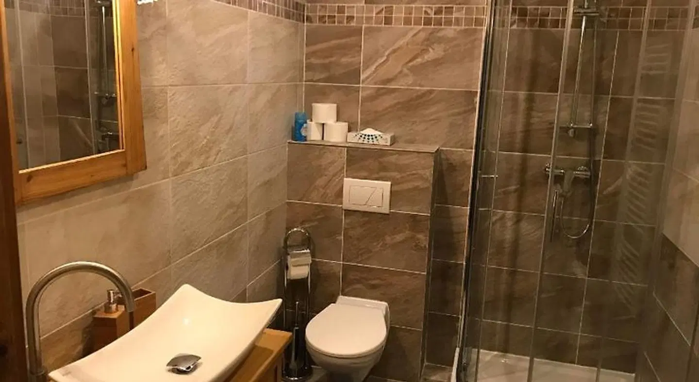 Tuxie Haus Badezimmer