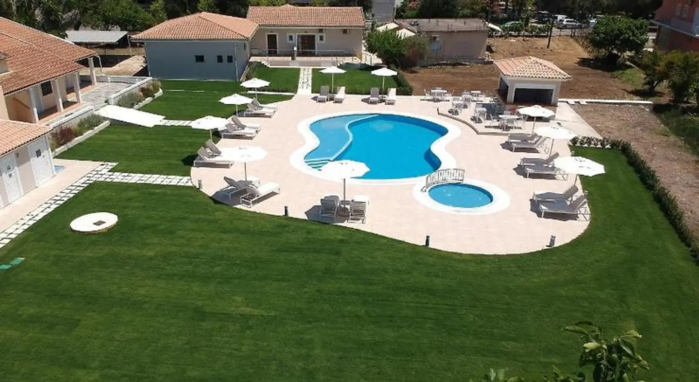 Santos Luxury Apartments EXTERIOR