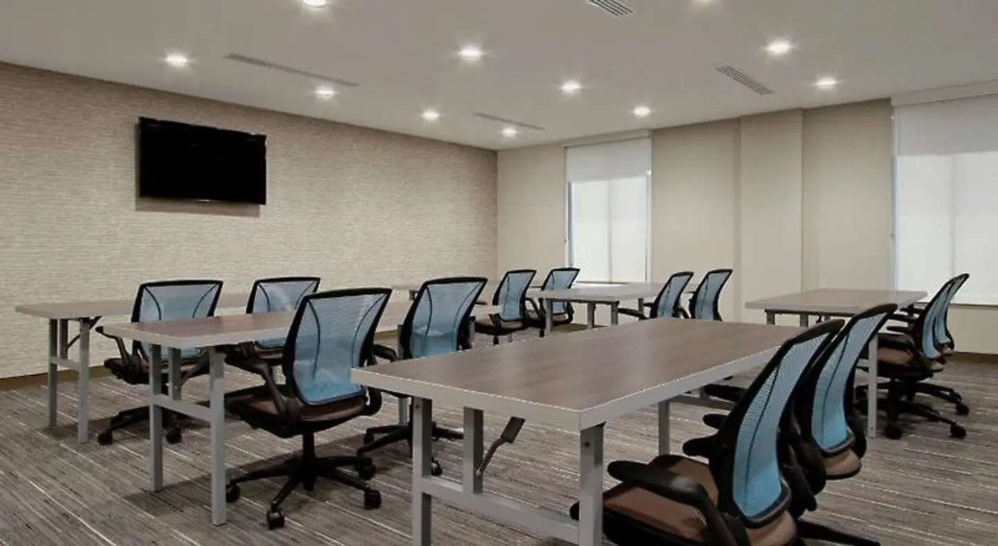 Home2 Suites by Hilton Mobile I-65 Government Boulevard Konferenz