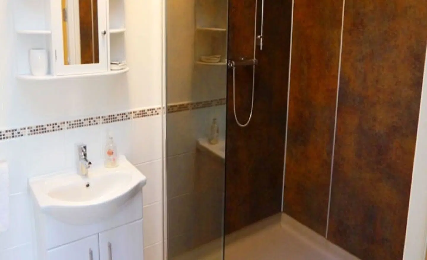 Ban-Car Hotel Badezimmer