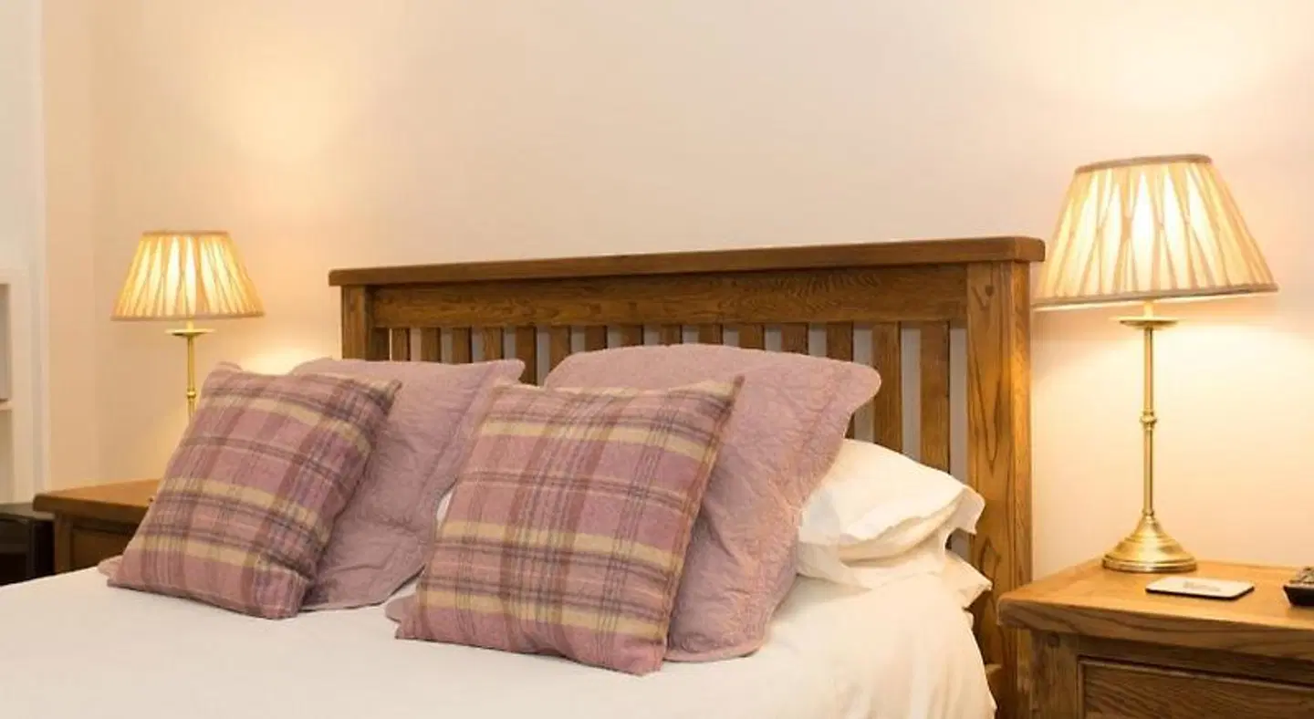 Cedars Guest House ROOM_EXAMPLE