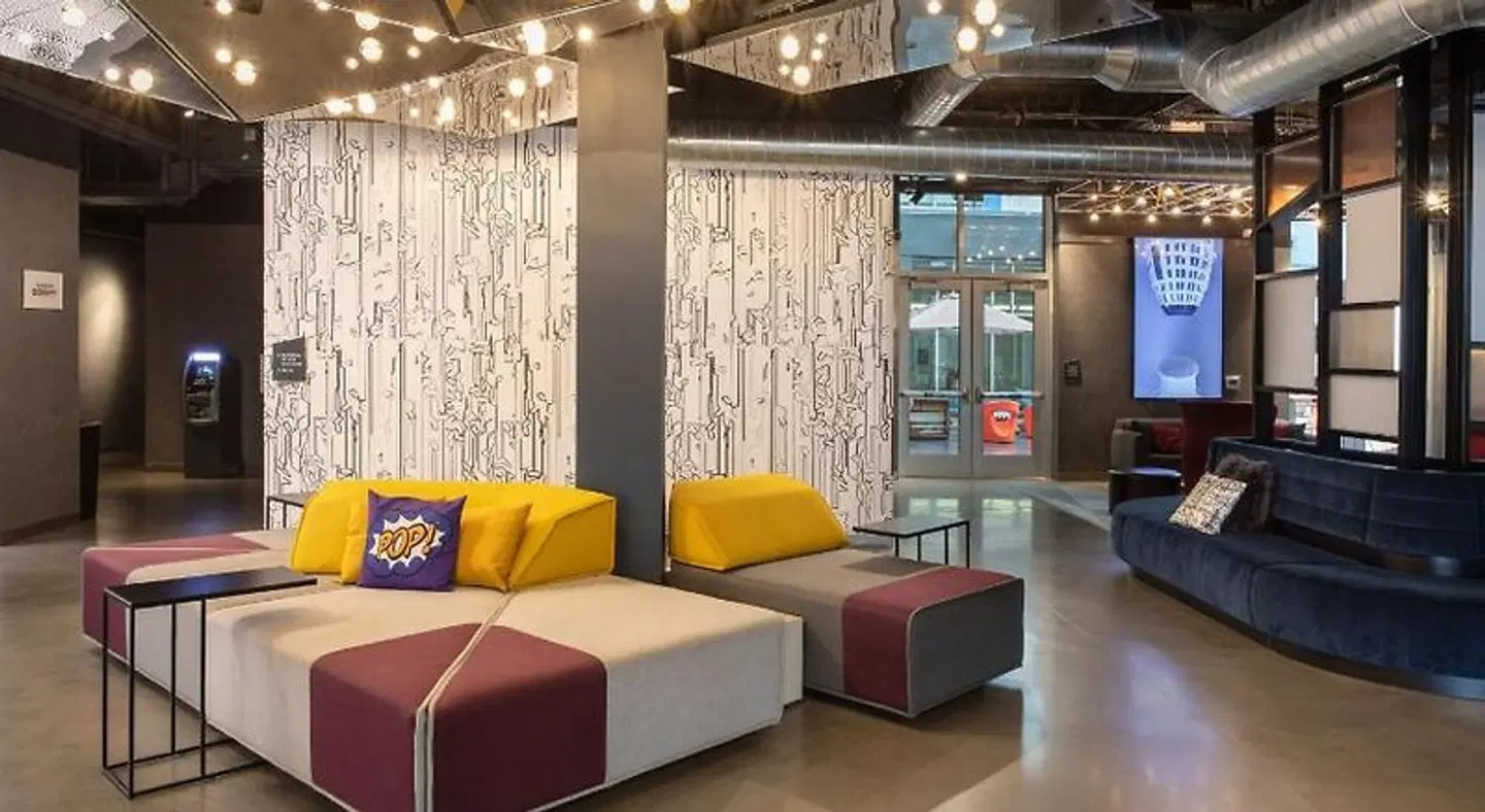 Aloft Omaha Aksarben Village ROOM_EXAMPLE