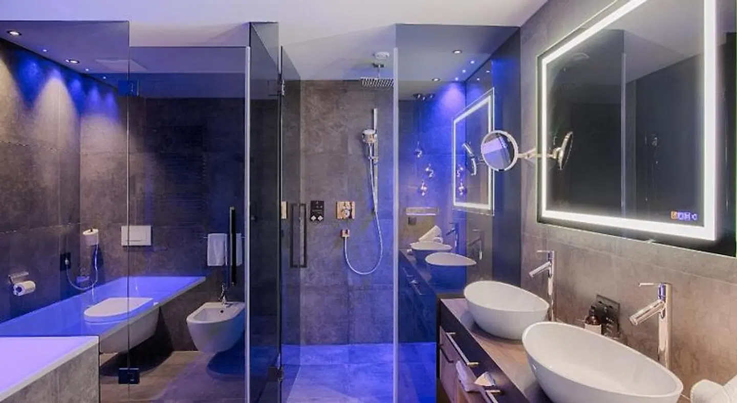 LUNARIS Wellnessresort Badezimmer