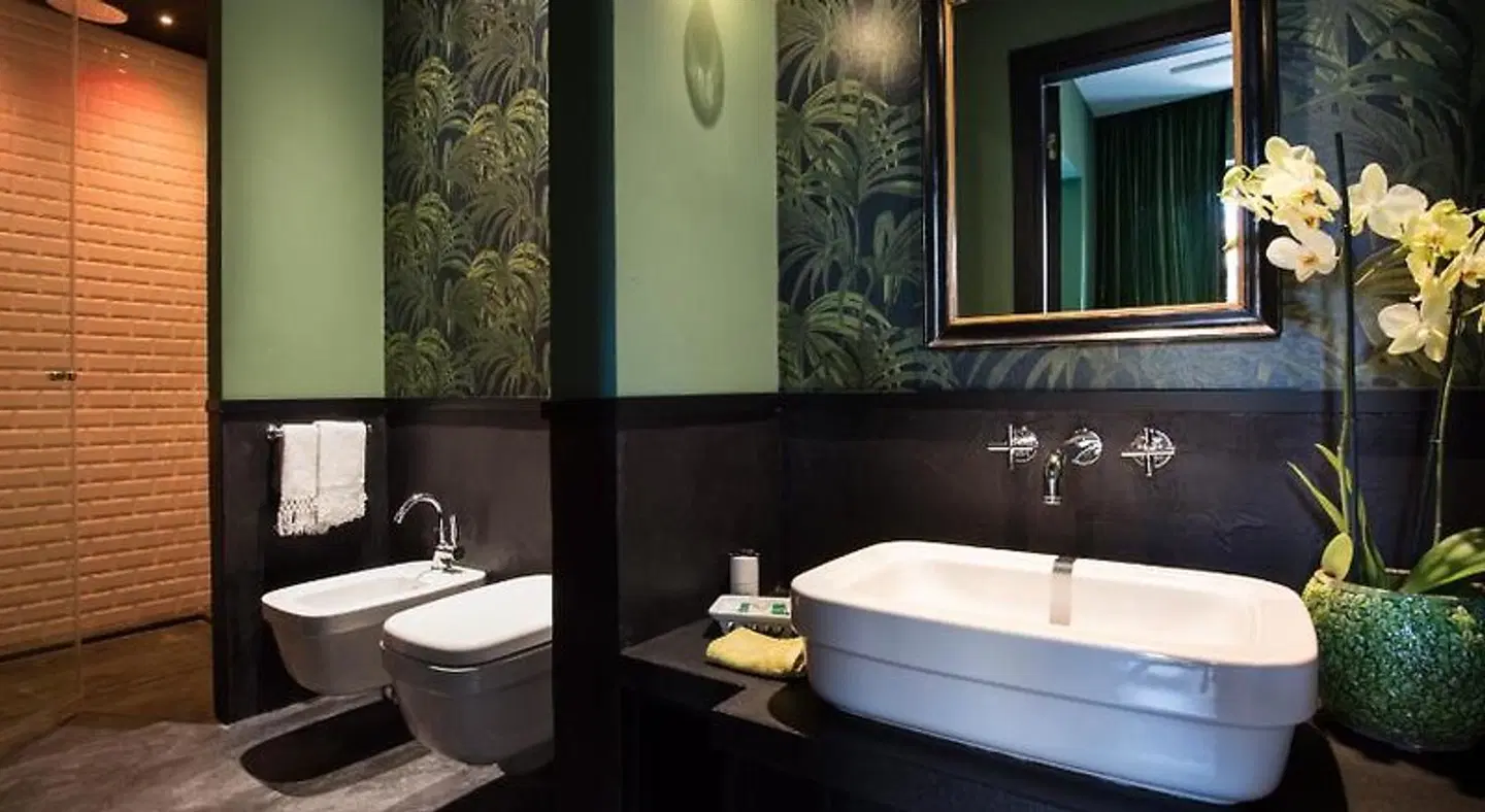 Velona's Jungle Luxury Suites Badezimmer