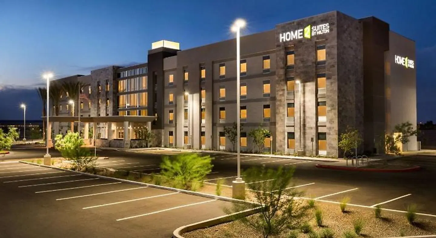 Home2 Suites by Hilton Phoenix Chandler EXTERIOR