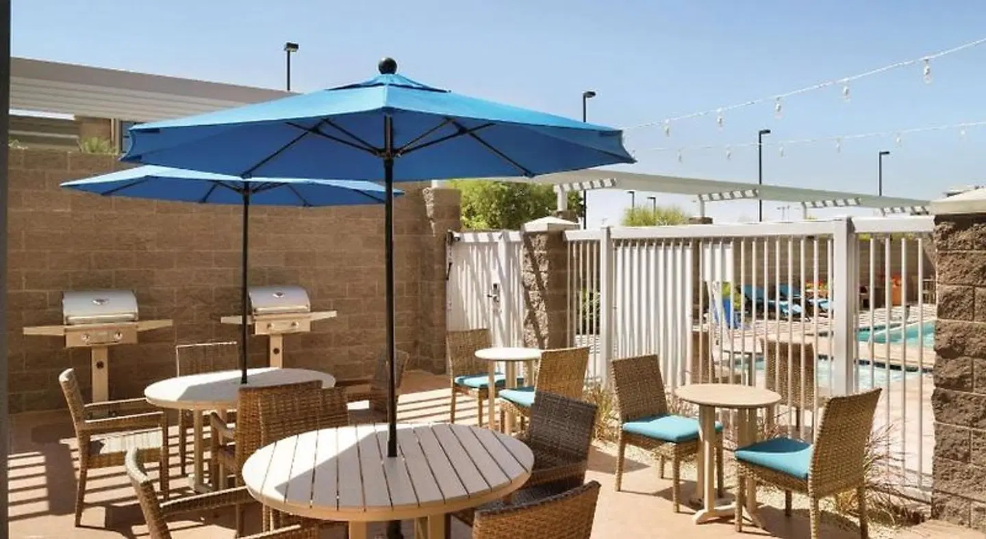 Home2 Suites by Hilton Phoenix Glendale-Westgate Terrasse