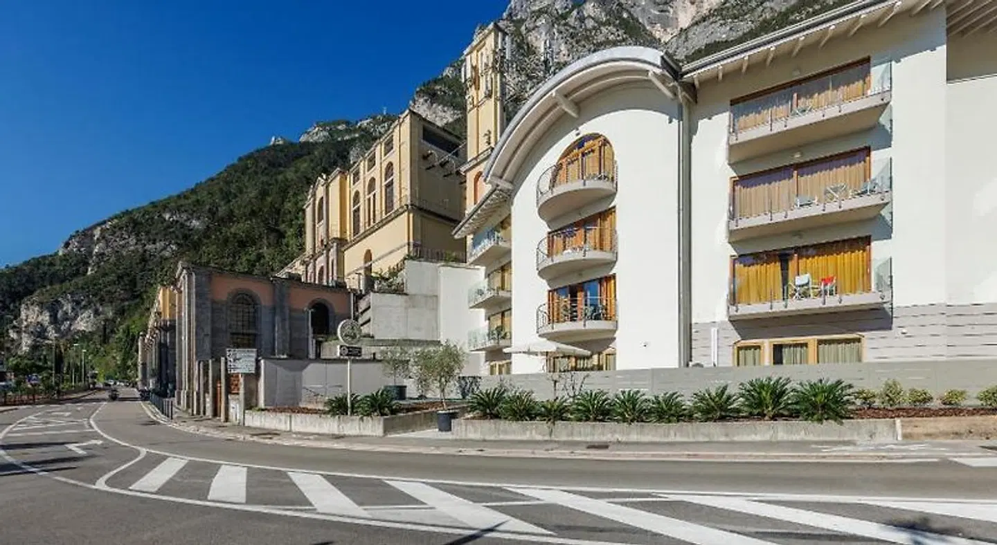 Exclusive Suites Riva EXTERIOR