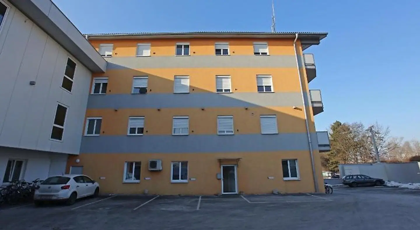 Montagehotel Living@Linz EXTERIOR