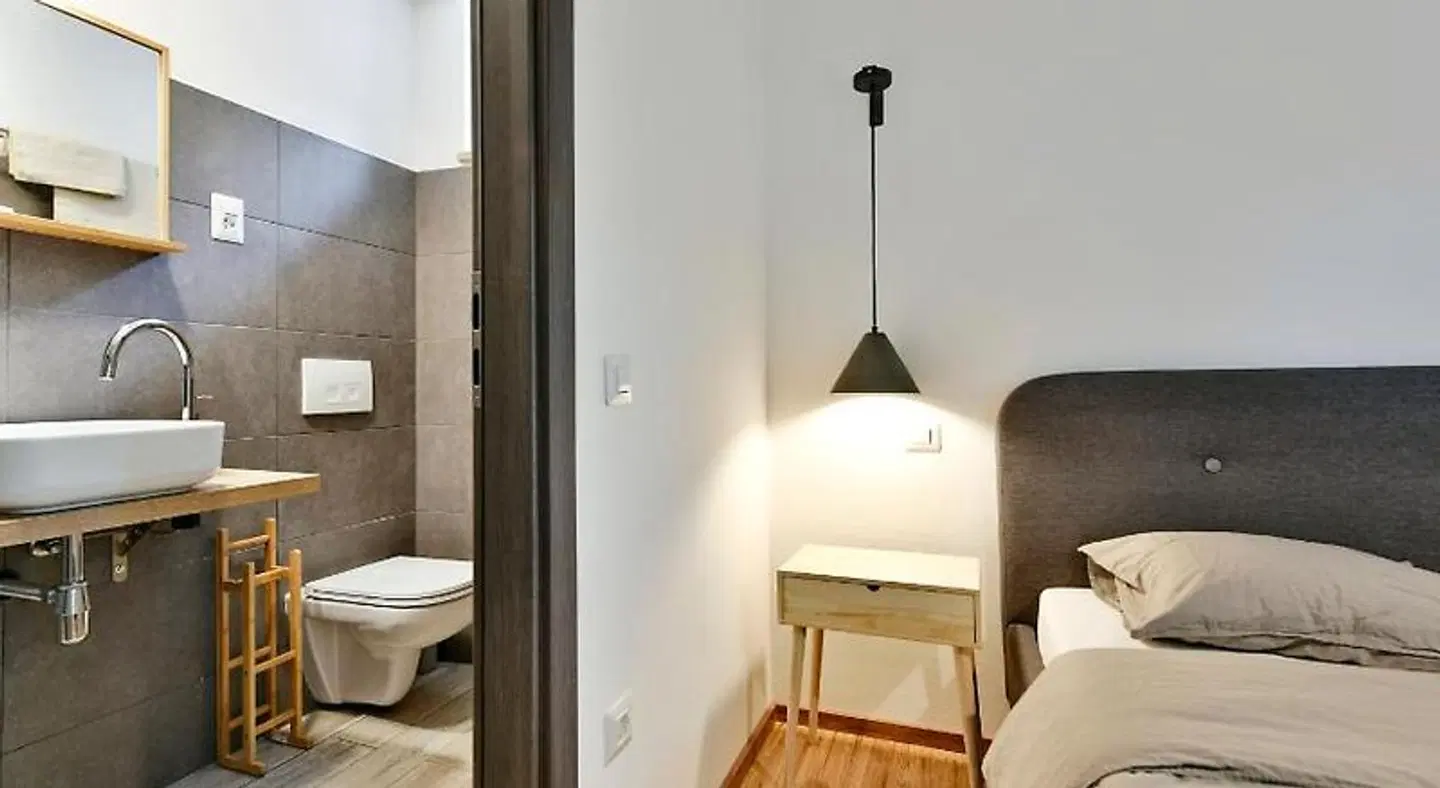 PIKARIN ROOMS Badezimmer