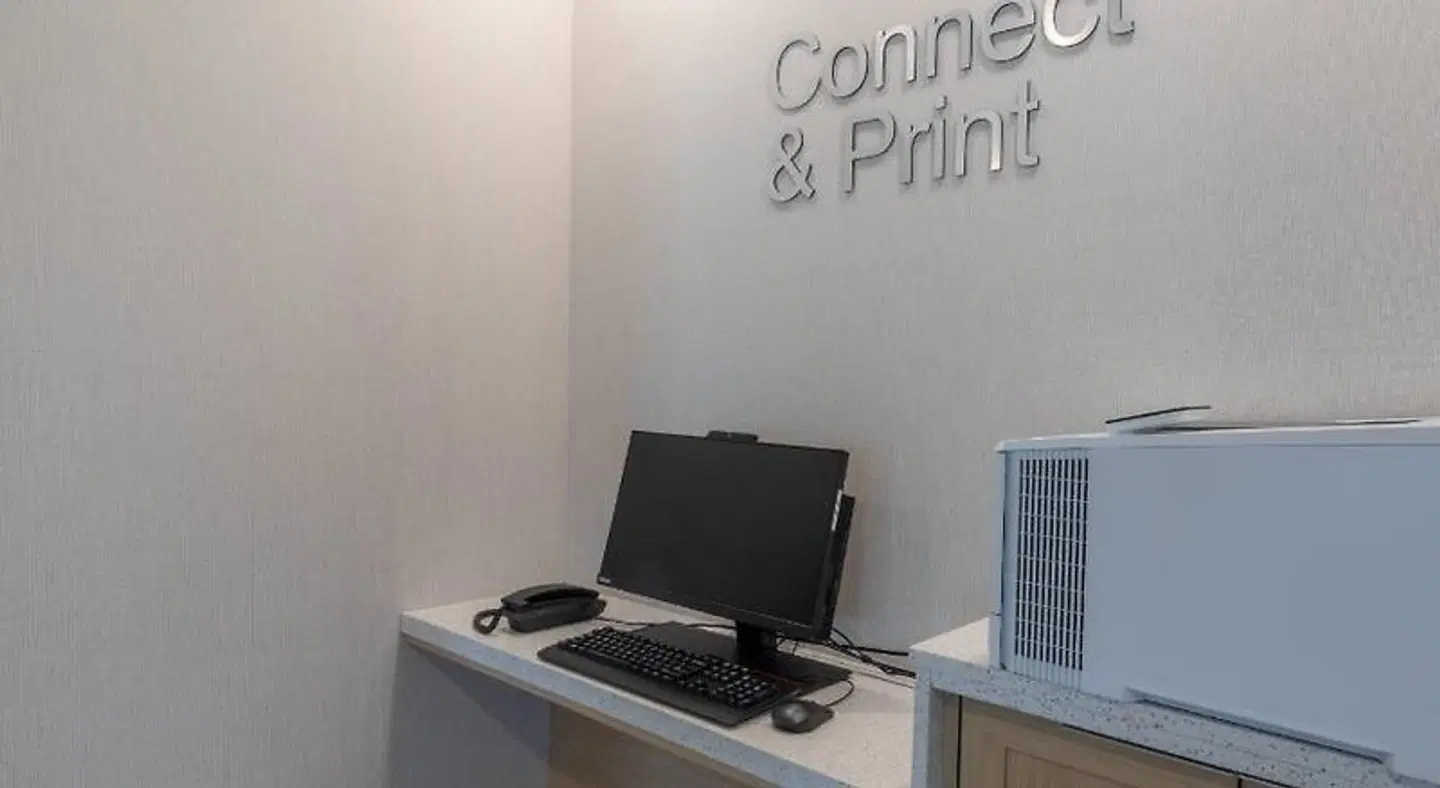 Fairfield by Marriott Inn & Suites Revelstoke ROOM_EXAMPLE