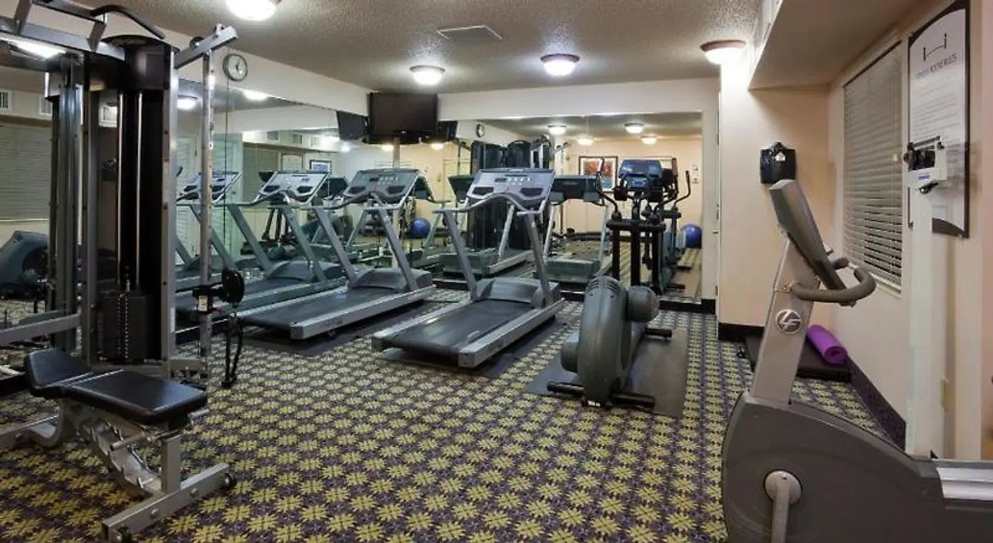Staybridge Suites Eagan Arpt South Mall Area by IHG SPORTS_AND_LEISURE